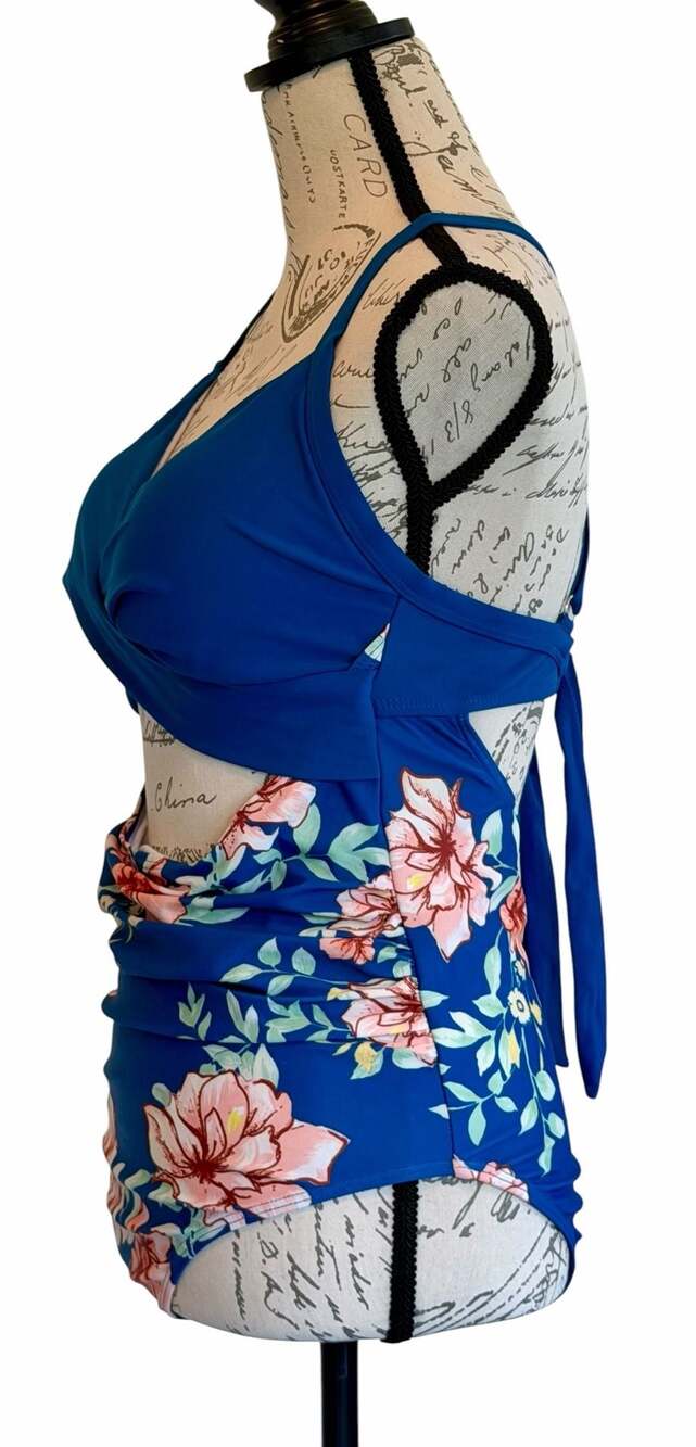 Eomenie Women's One-Piece Cutout Floral Swimsuit with Wrap Tie Back - Picture 3 of 11